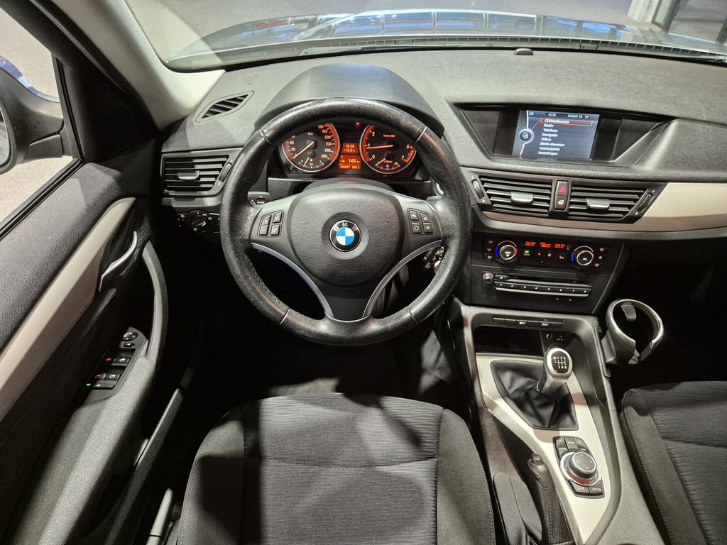 49250007-2.jpg